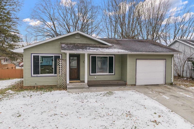 513 West 2nd Street, Reedsburg, WI